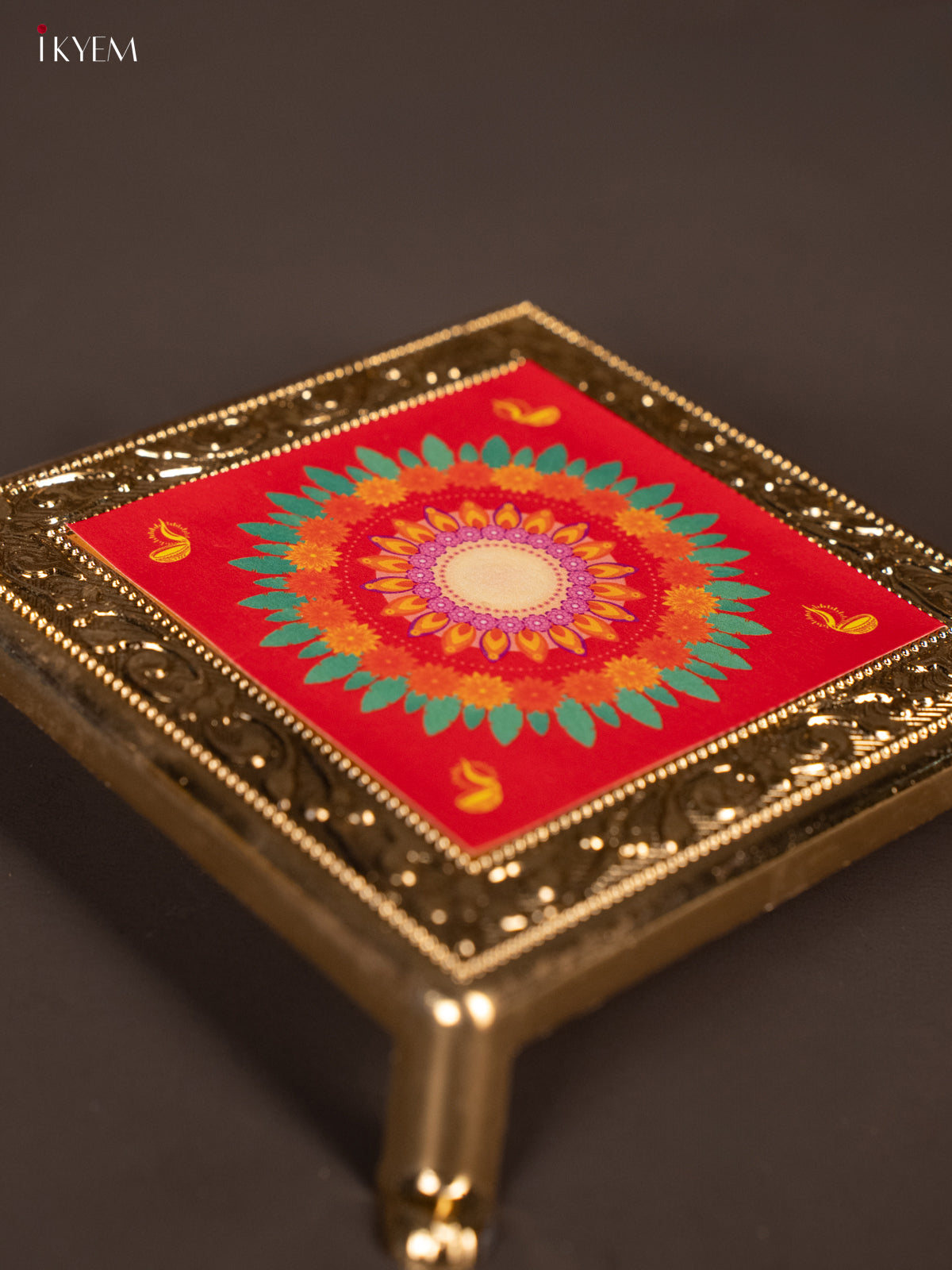 Traditional Red & Green Kolam Design Printed Chowki -2