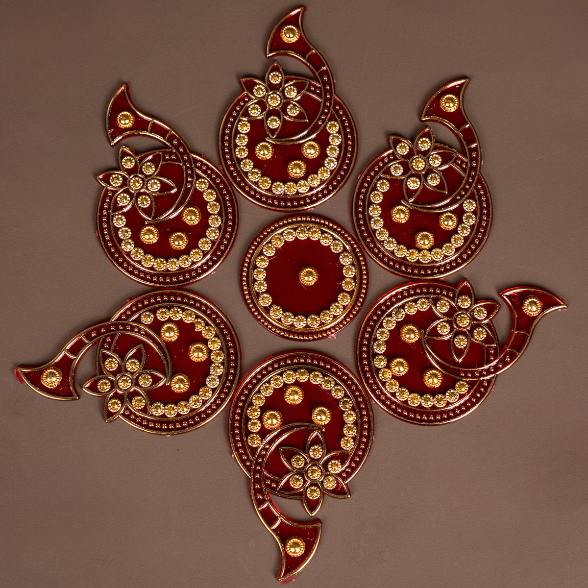 Plastic Mini Rangoli - Floral - Red - KH21246 – Ikyem