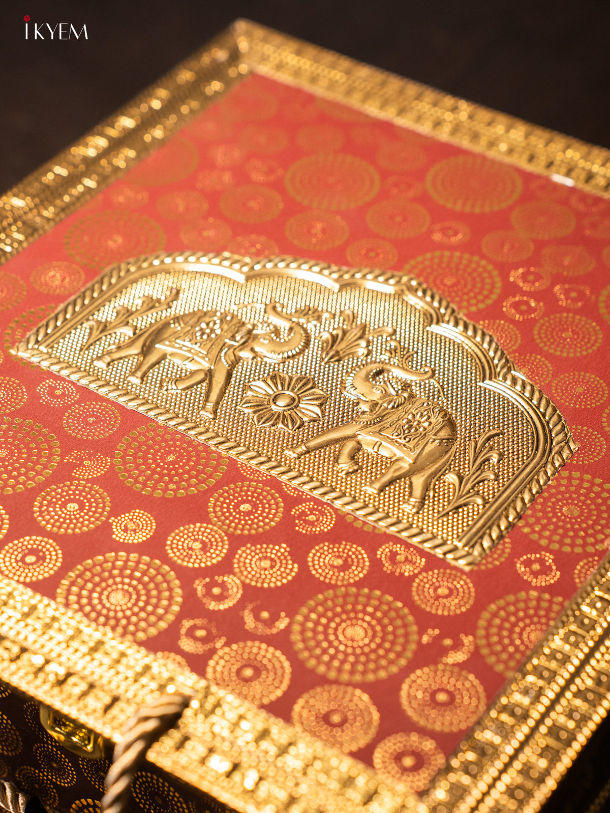 Gift Box with 4 Jar - Elephant -1