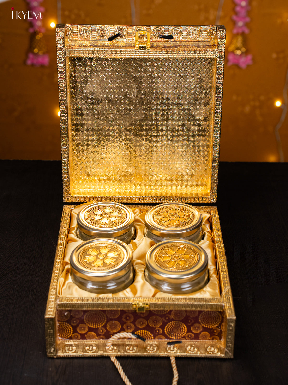 Gift Box with 4 Jar - Elephant -2