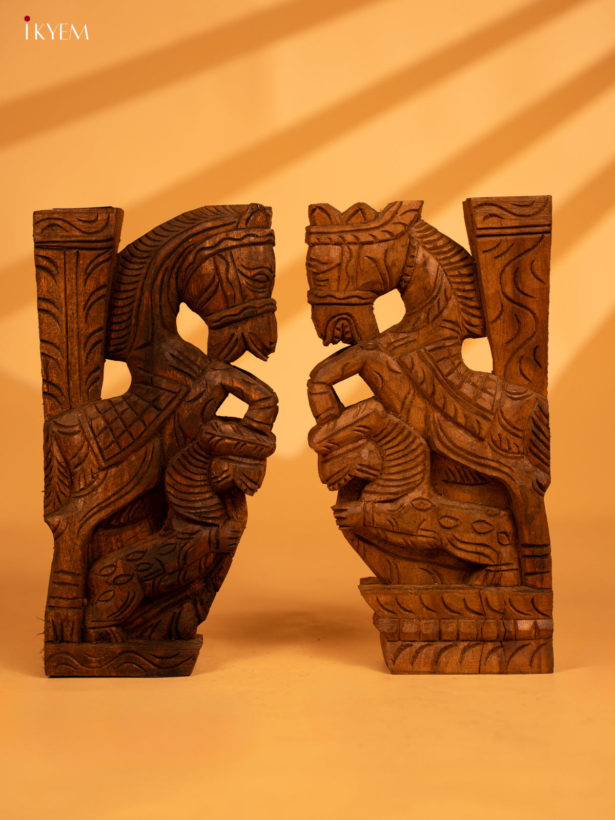 Hand Carved Wooden Yazhi Bracket (horse) 12 Inch- KL05122