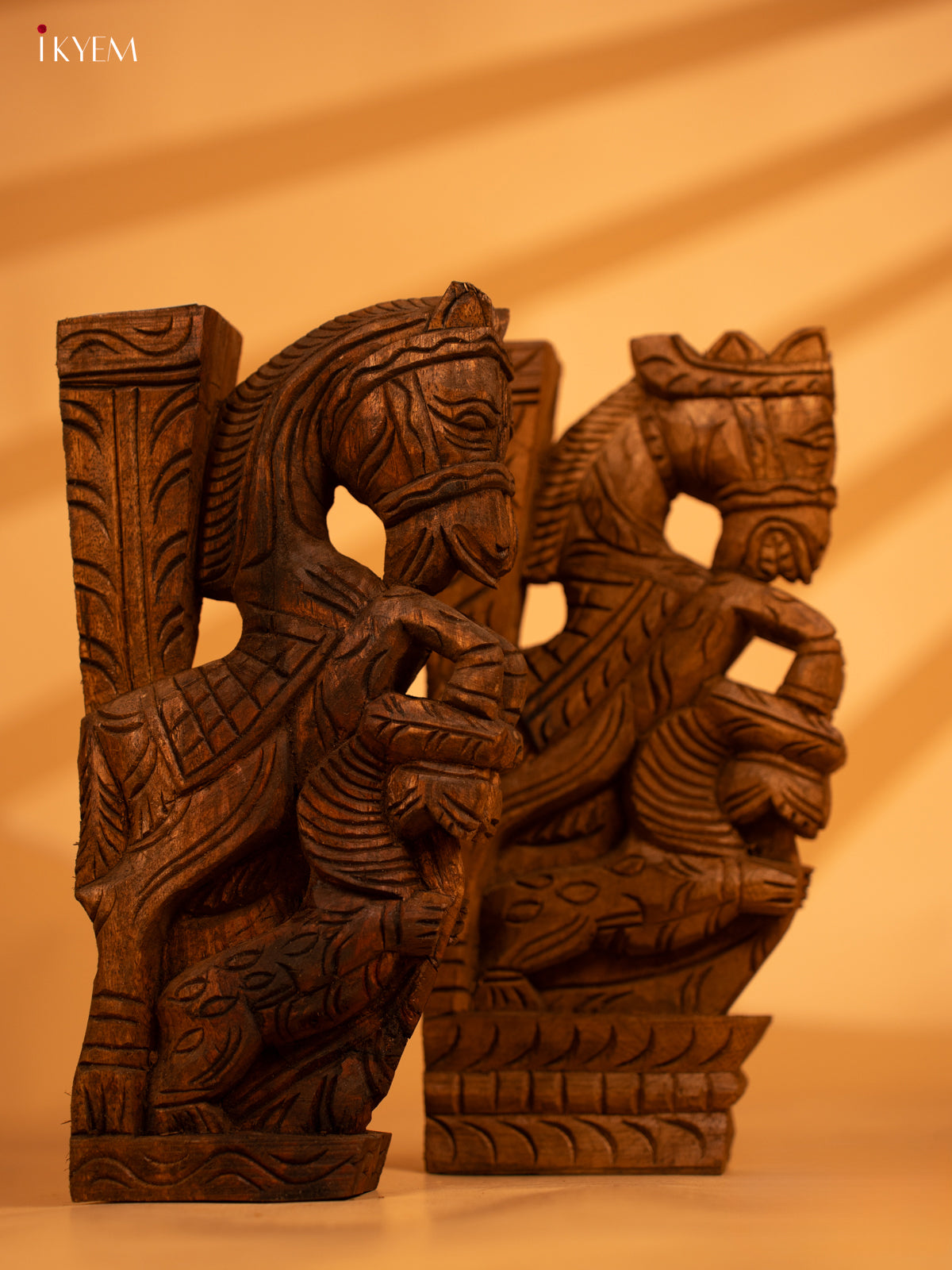 Hand Carved Wooden Yazhi Bracket (horse) 12 Inch- KL05122