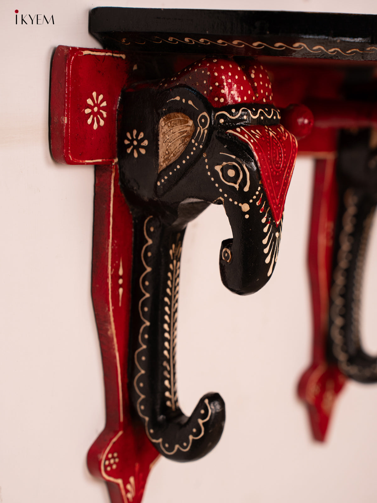 Wall stand/shelf/bracket elephant - Big - 13 Inch KL07111