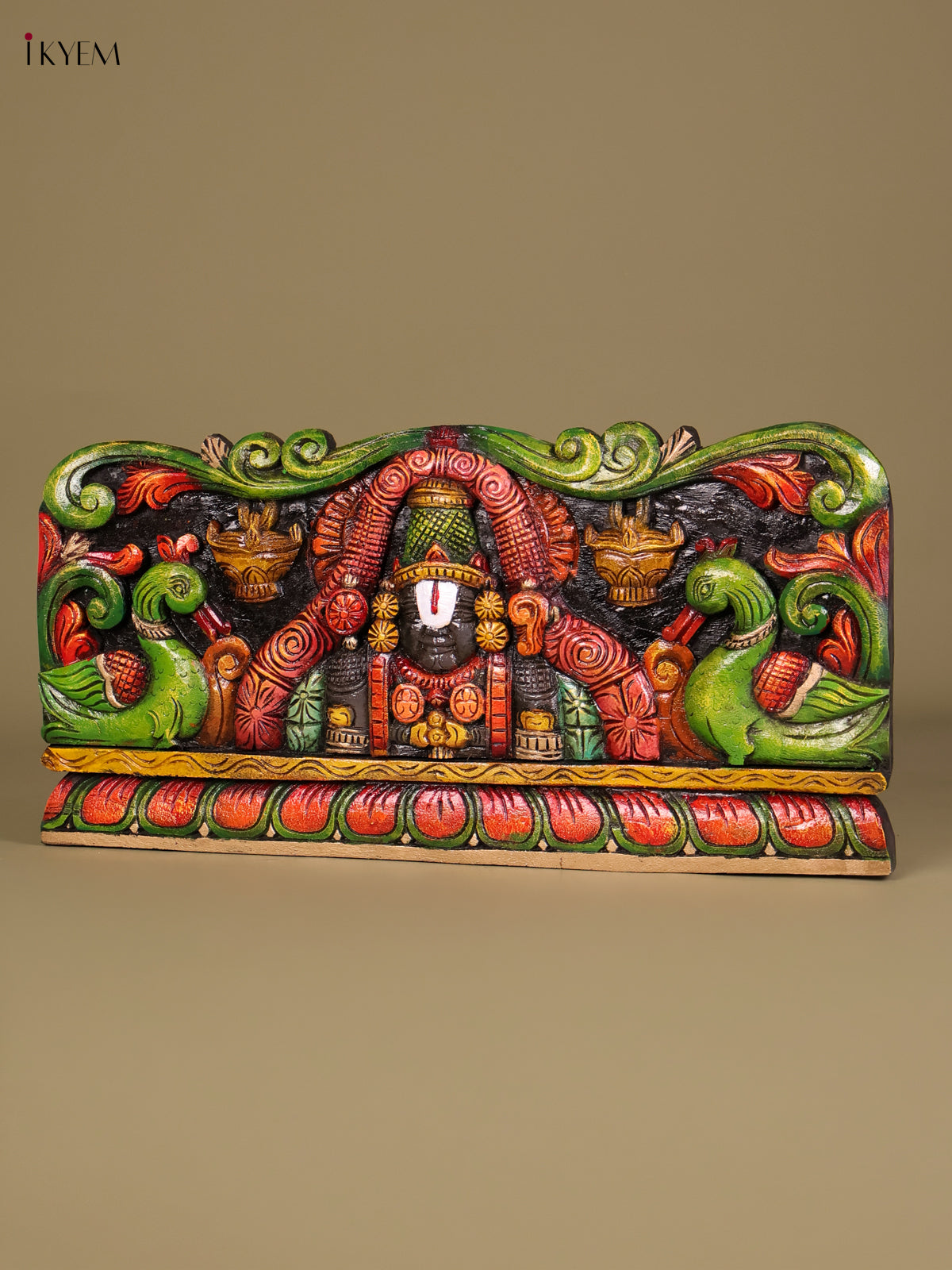 Luxurious Hand Carved Tirupathi Balaji Statue 1