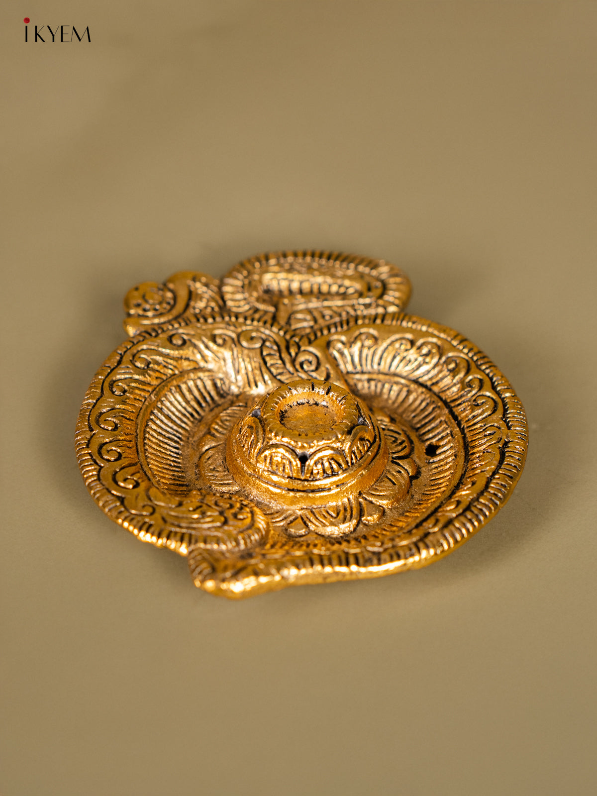 Om Shaped Metal Agarbatti Stand 