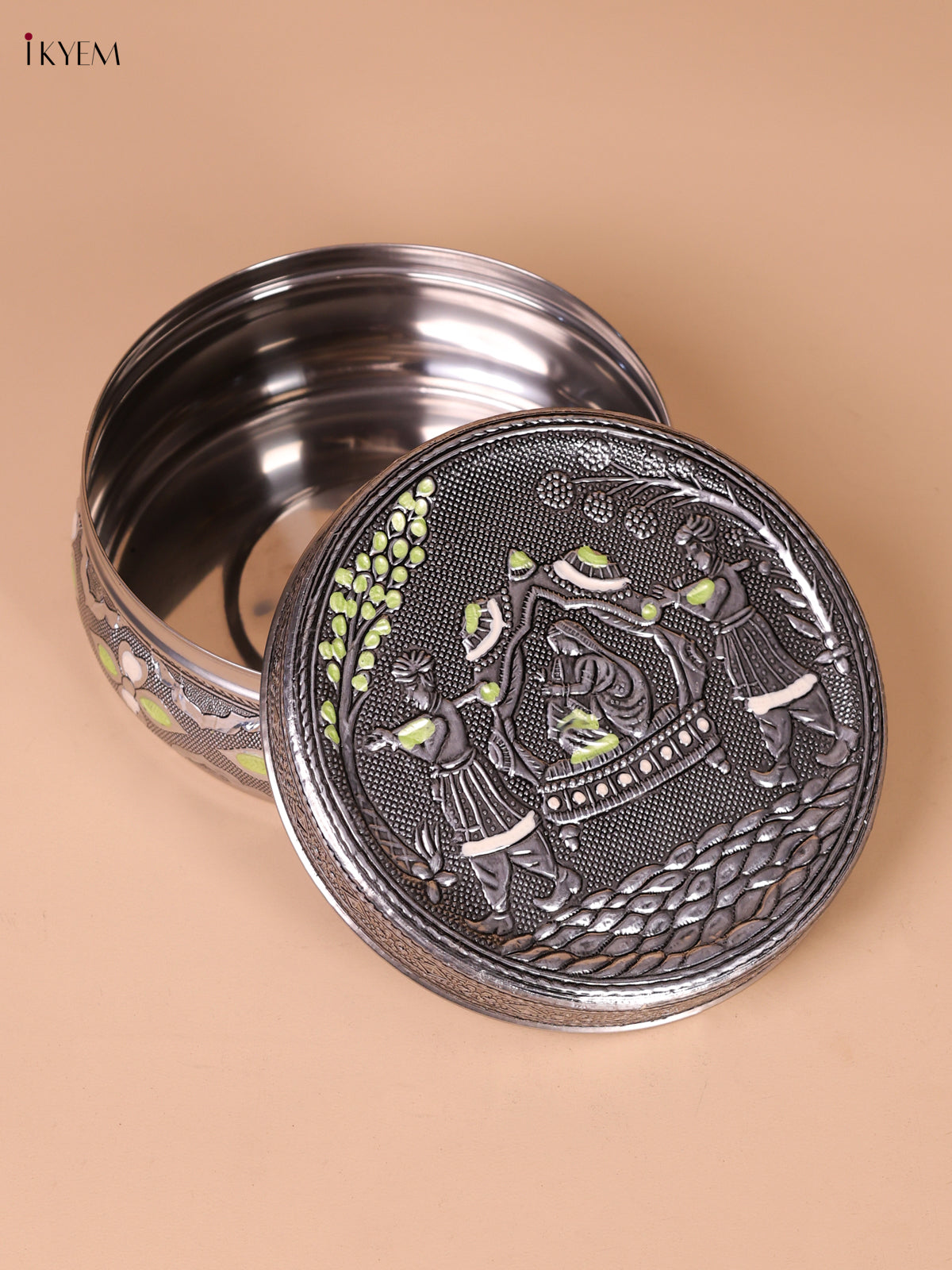 Oxidized Silver Storage Box With Pallaku Design 2