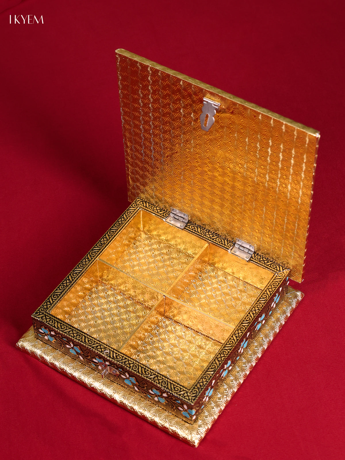 Pretty Wooden Dry Fruit Box In Turquoise With Peacock Design 2