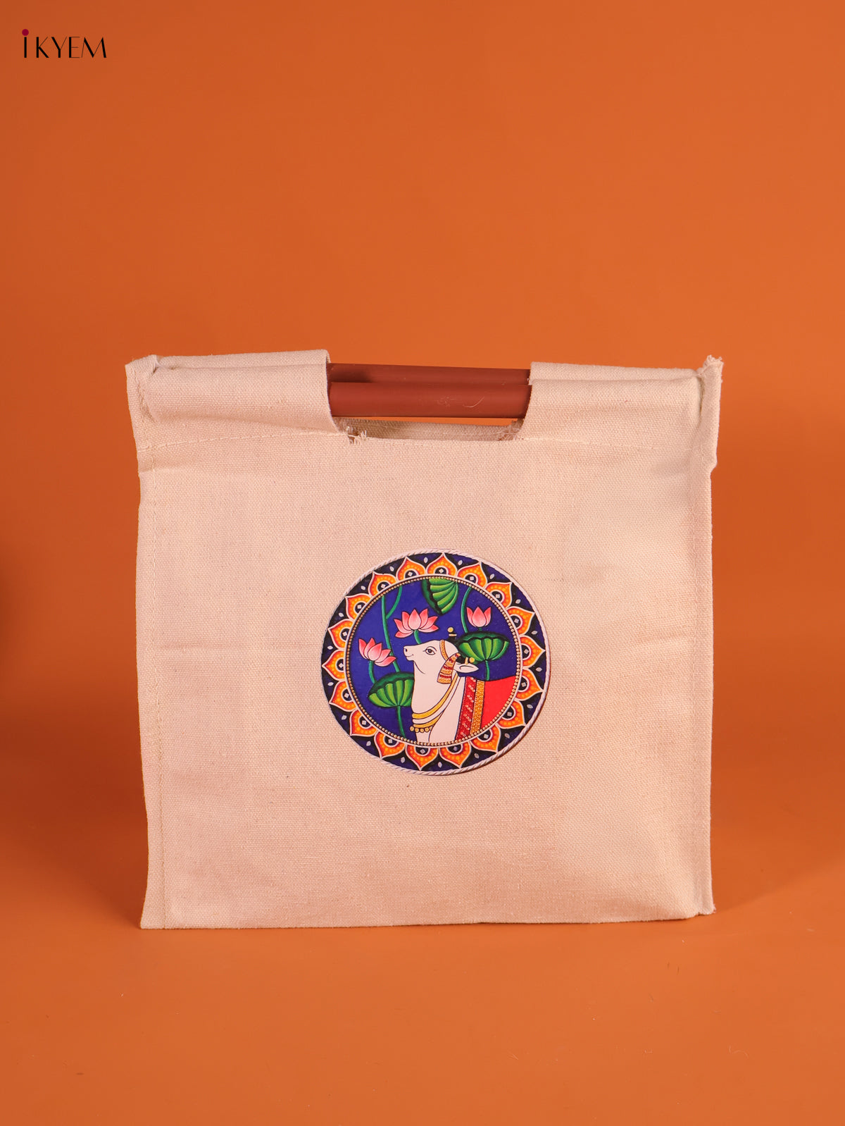Rustic Beige Pichwai Cow Printed Cotton Kattapai 