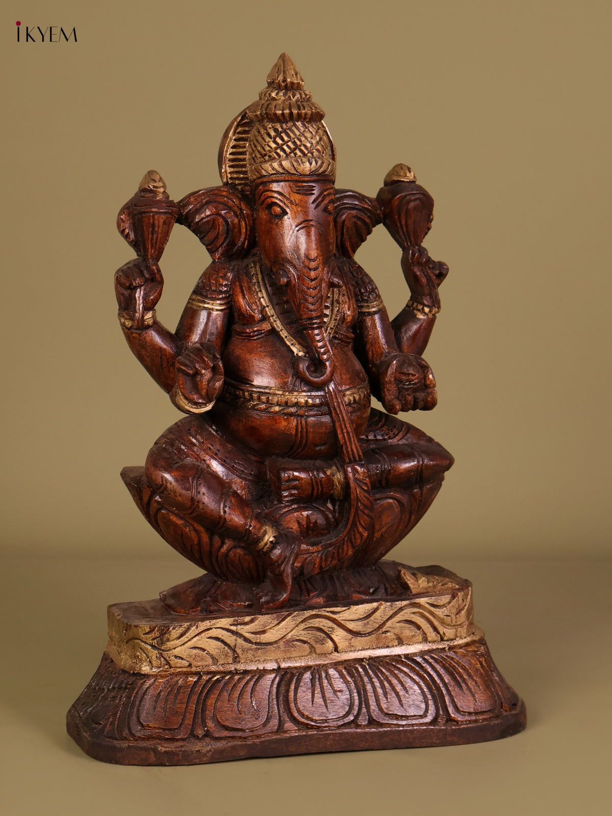 Stunning Hand Carved Lord Ganesha Wooden Statue 3