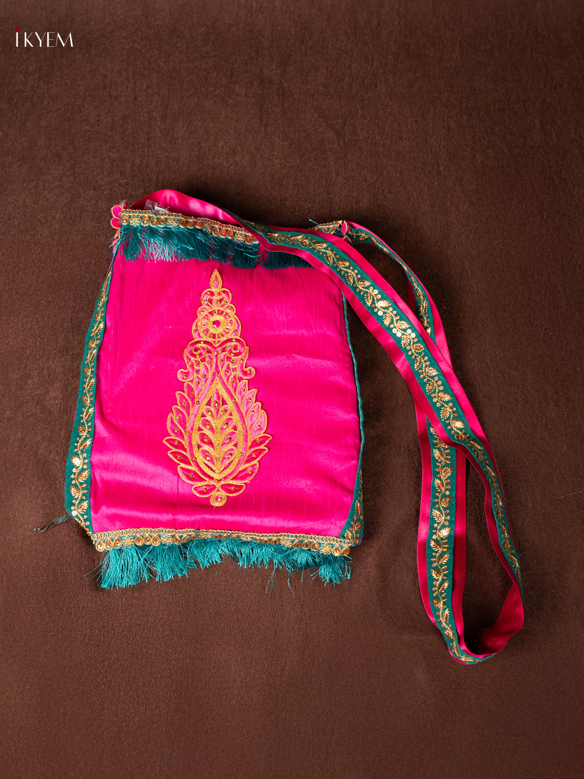 Stunning Pink & Green Kasi Yatra Set 3