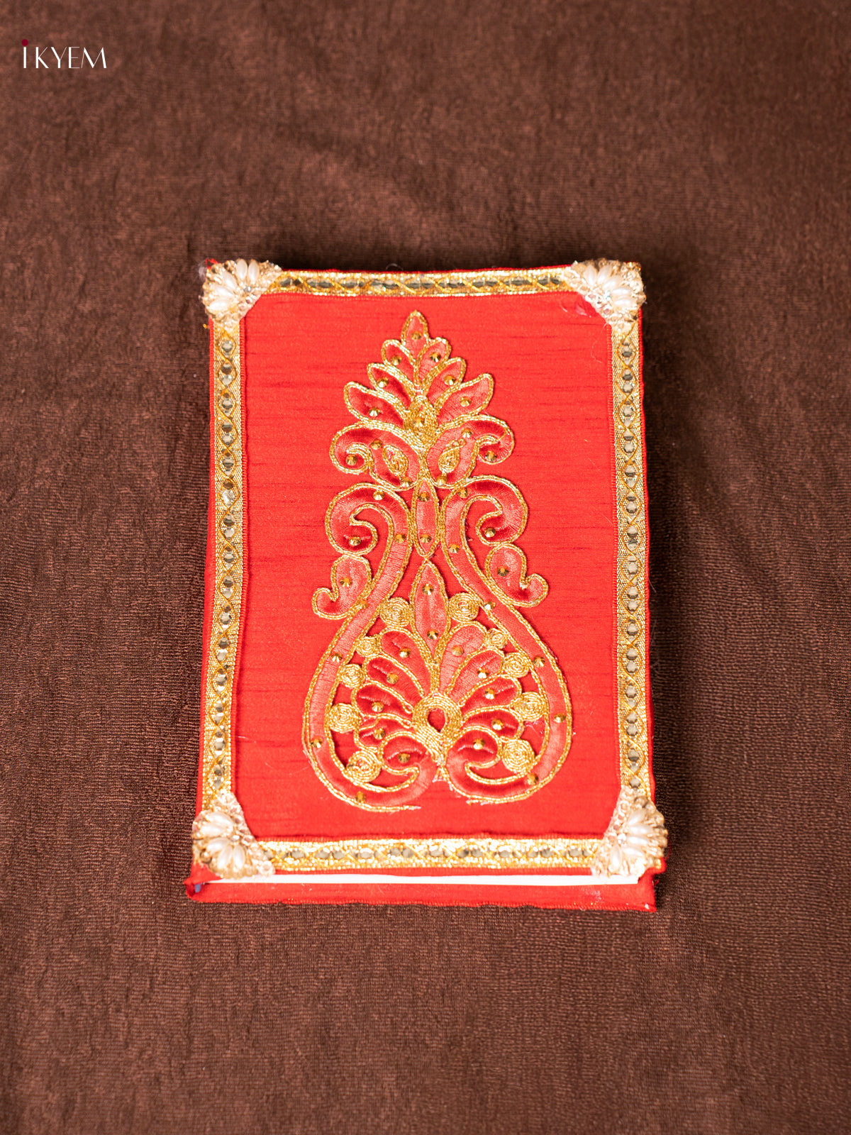 Stunning Red & Gold Kasi Yatra Set 4