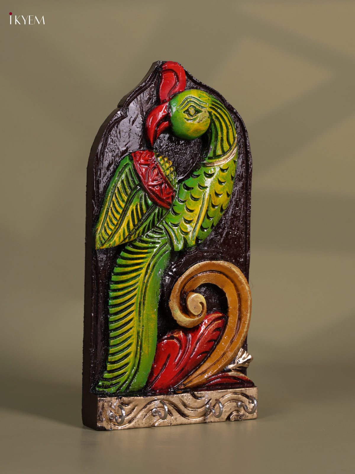 Traditional Wooden Hand carved Parrot Key Hanger 1