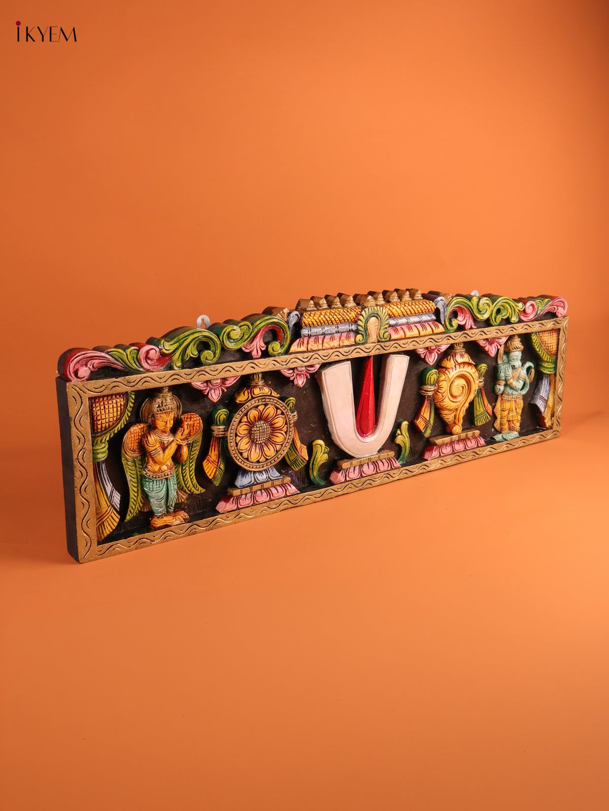 Vibrant Wooden Hand Carved Sangu Chakram Namam Panel 3
