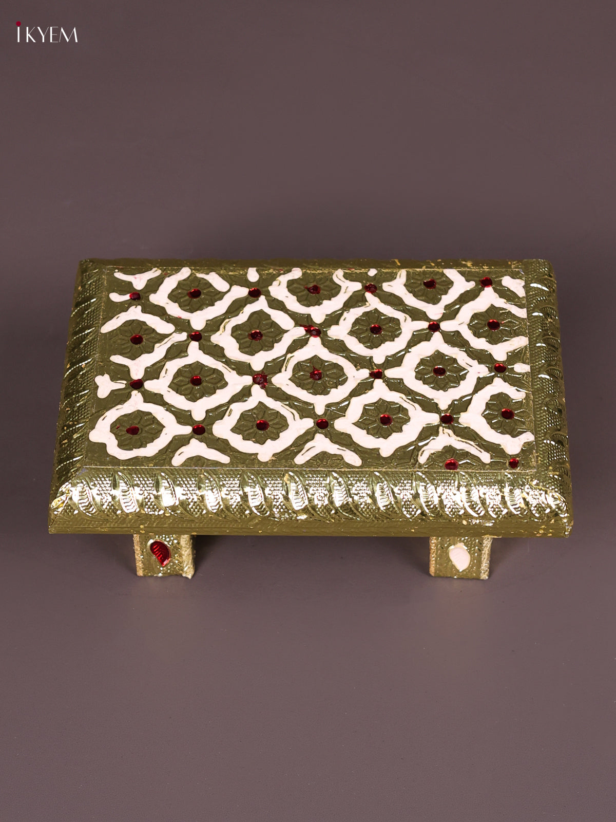 White Meenakari Patterned Wooden Manai 