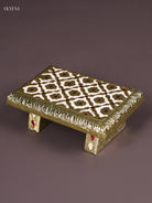 White Meenakari Patterned Wooden Manai 1